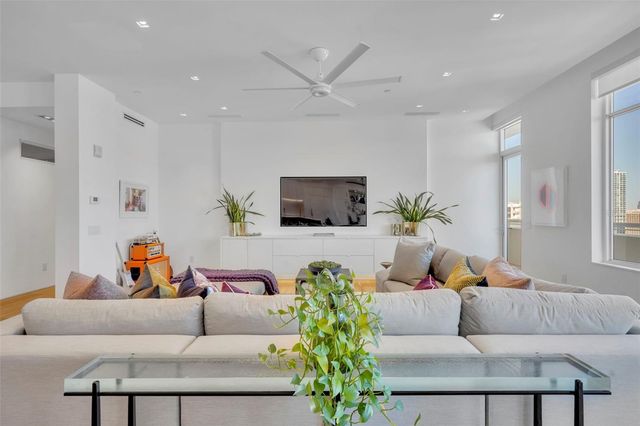 100 S EOLA DRIVE PH 116, Orlando, FL 32801