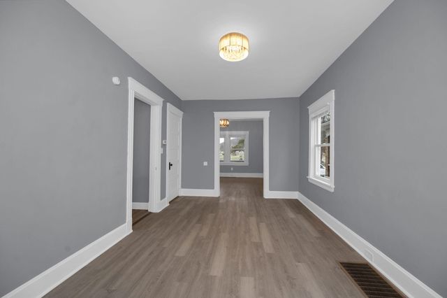 2808 Latonia Avenue, Covington, KY 41015