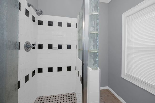 2808 Latonia Avenue, Covington, KY 41015