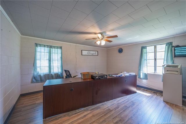 528 Fayetteville Street, Newton Grove, NC 28366