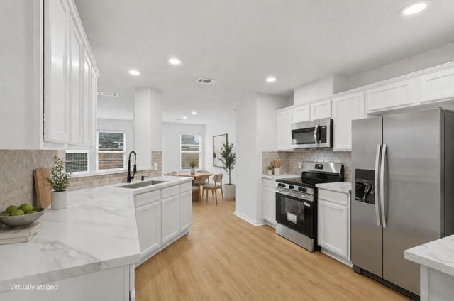 1415 Monterra Point, Fresno, TX 77545