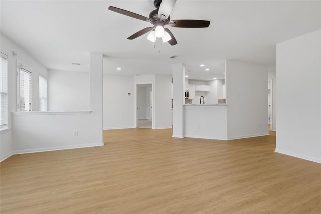 1415 Monterra Point, Fresno, TX 77545