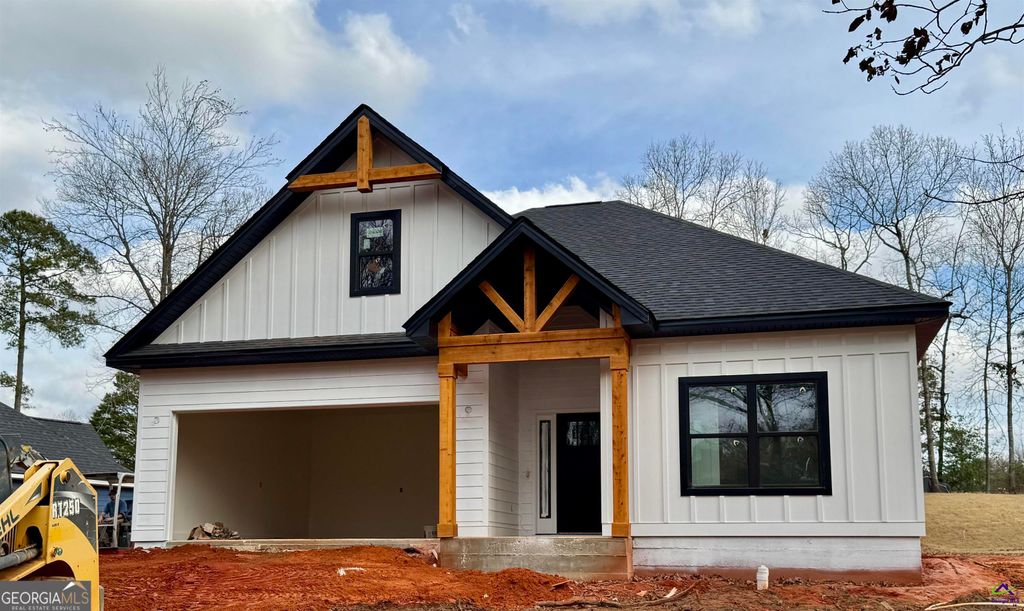 112 Friar Tuck Avenue, Warner Robins, GA 31088