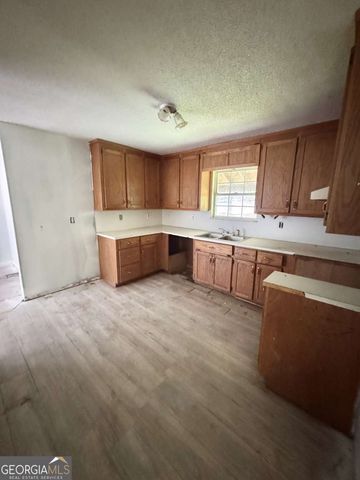 187 Refuge Valley Road, Jasper, GA 30143