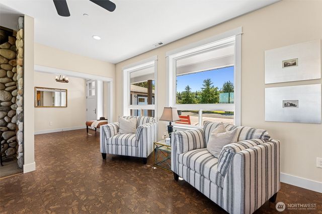 30721 40th Avenue S, Roy, WA 98580