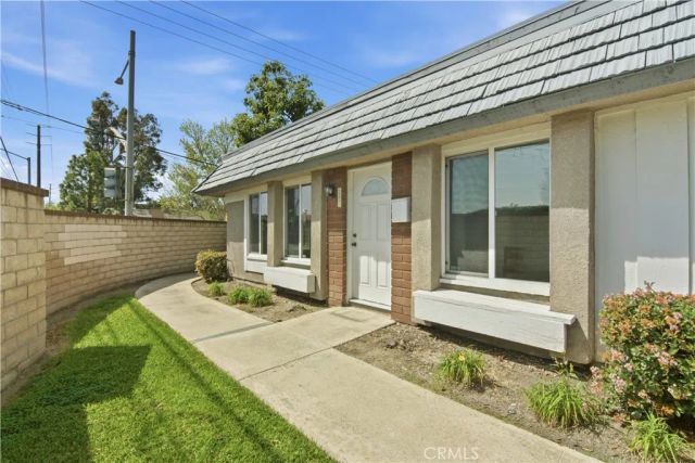 23011 Ditz, Lake Forest, CA 92630