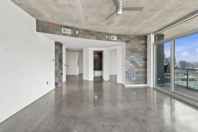 600 12th Ave S Apt 1915, Nashville, TN 37203