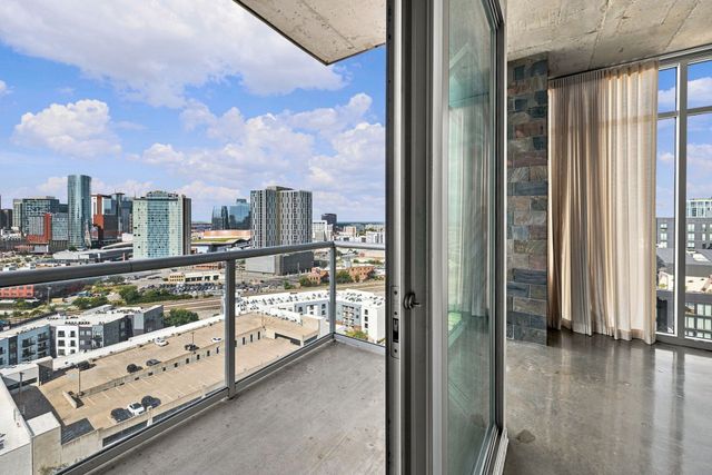 600 12th Ave S Apt 1915, Nashville, TN 37203