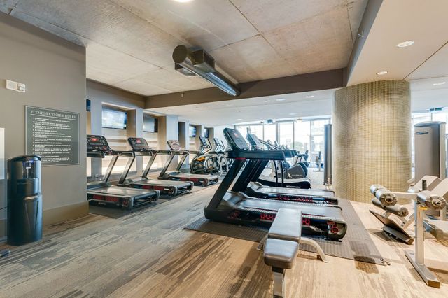 600 12th Ave S Apt 1915, Nashville, TN 37203