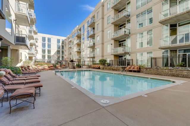 600 12th Ave S Apt 1915, Nashville, TN 37203