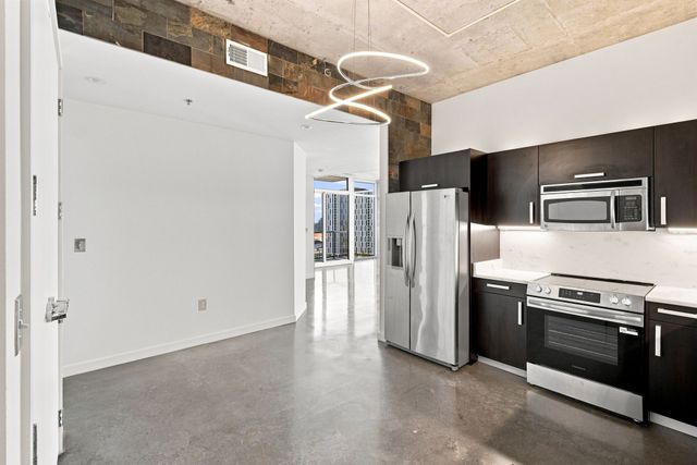 600 12th Ave S Apt 1915, Nashville, TN 37203