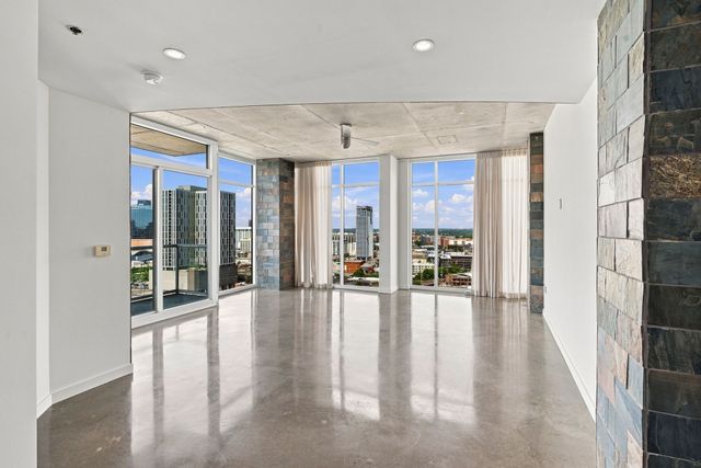 600 12th Ave S Apt 1915, Nashville, TN 37203