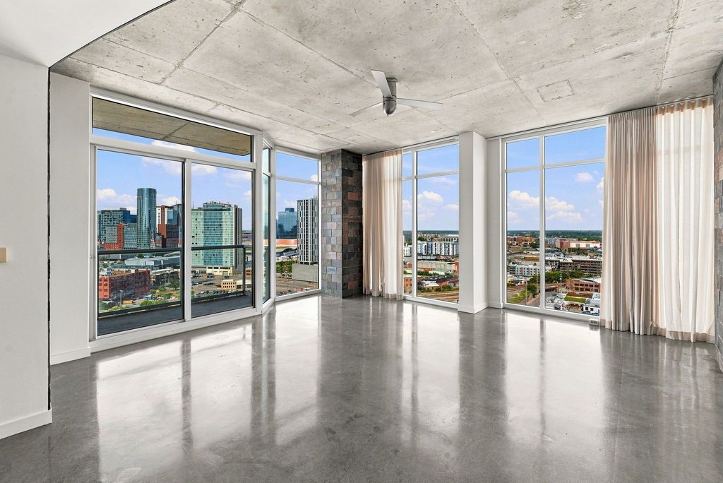 600 12th Ave S Apt 1915, Nashville, TN 37203