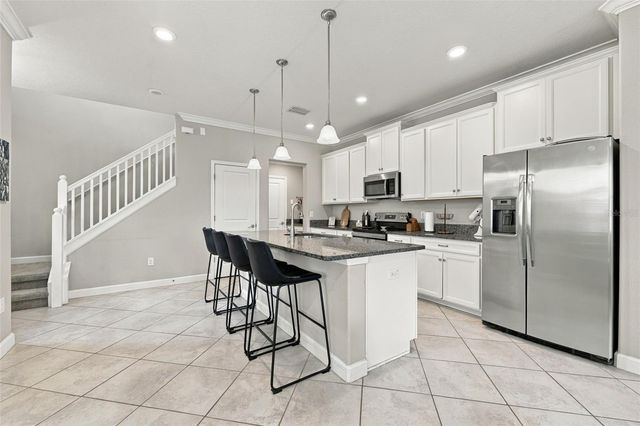 6611 ROCKY PARK STREET, Tampa, FL 33625