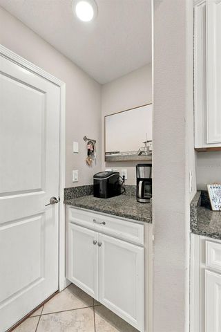 6611 ROCKY PARK STREET, Tampa, FL 33625