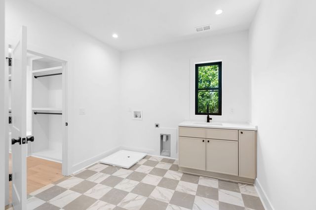 540B American Rd, Nashville, TN 37209