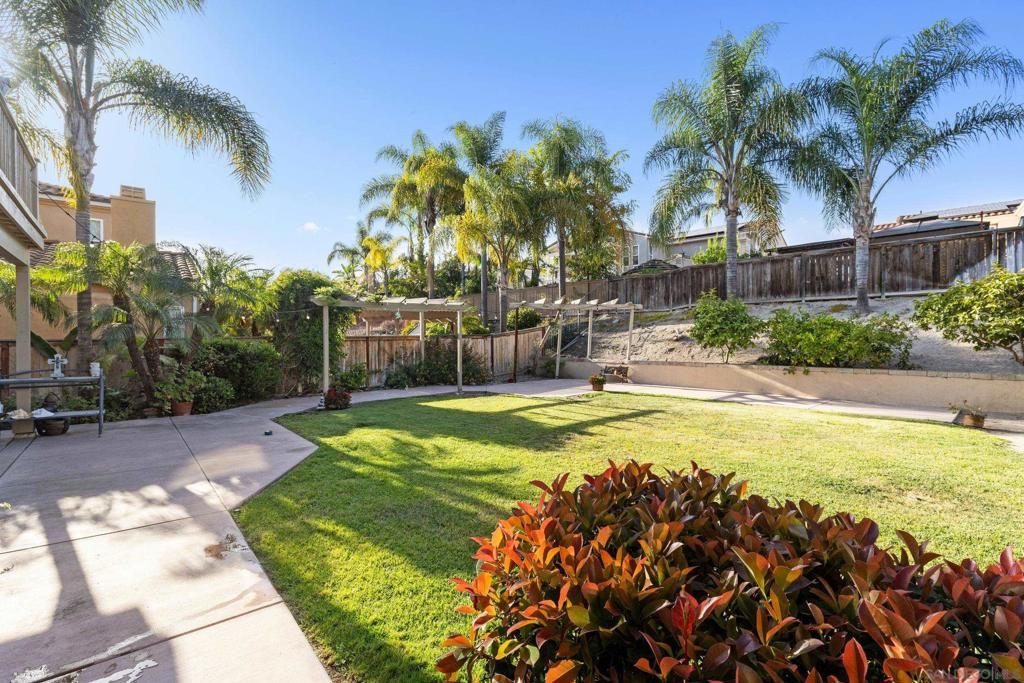 Image 17 of property listing at 315 Calle La Quinta, Chula Vista, CA 91914
