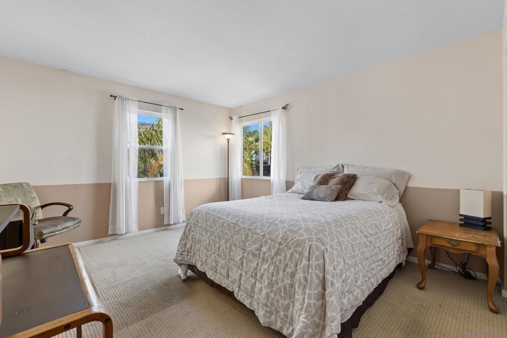 Image 24 of property listing at 315 Calle La Quinta, Chula Vista, CA 91914