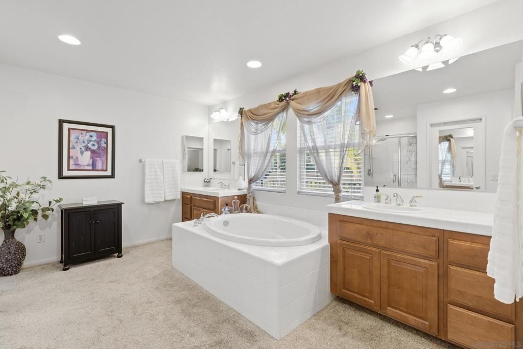 Image 29 of property listing at 315 Calle La Quinta, Chula Vista, CA 91914