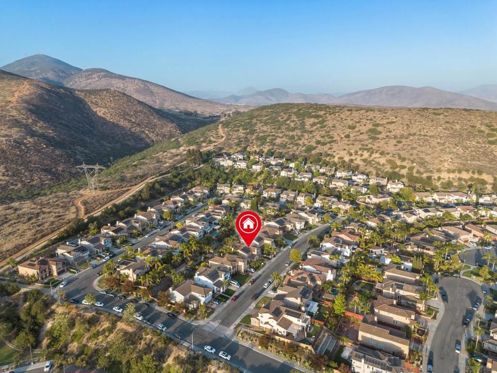 Image 39 of property listing at 315 Calle La Quinta, Chula Vista, CA 91914
