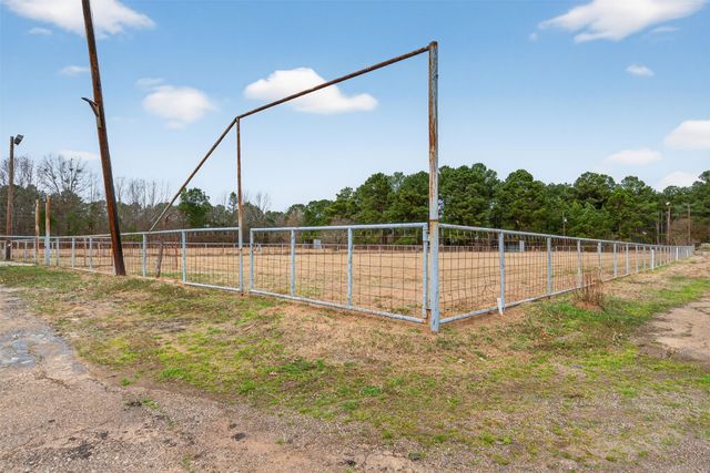 8281 Shirley Francis Road, Greenwood, LA 71129