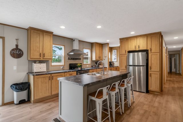 8281 Shirley Francis Road, Greenwood, LA 71129