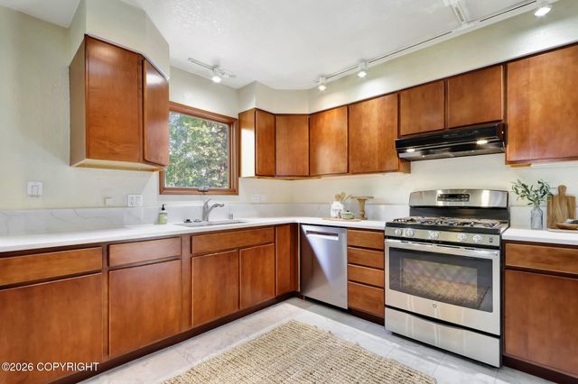 3849 Katmai Circle, Anchorage, AK 99517