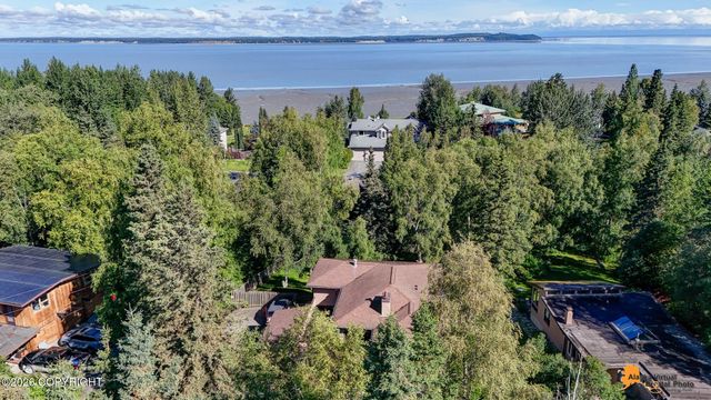 3849 Katmai Circle, Anchorage, AK 99517