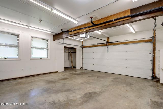 3849 Katmai Circle, Anchorage, AK 99517