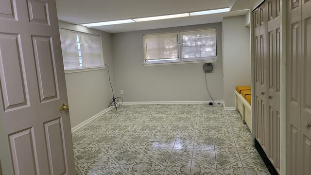 7023 S Bennett Avenue, Chicago, IL 60649