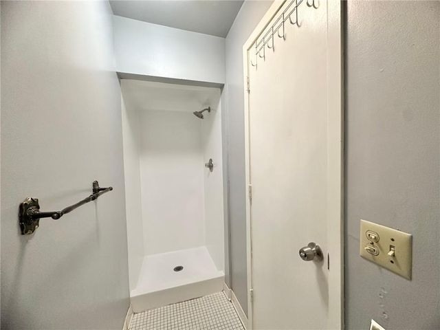 4120 Parklawn Avenue 134, Edina, MN 55435