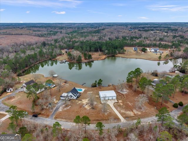 194 Lakeside Drive, Eastman, GA 31023