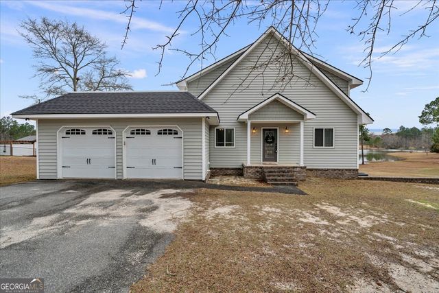 194 Lakeside Drive, Eastman, GA 31023