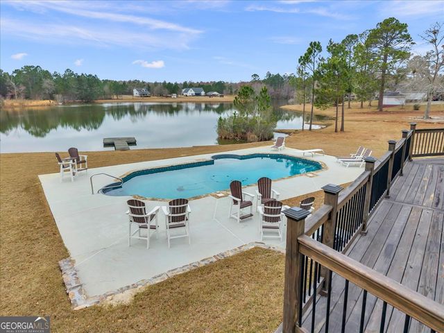 194 Lakeside Drive, Eastman, GA 31023