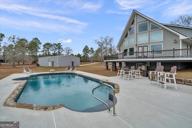 194 Lakeside Drive, Eastman, GA 31023