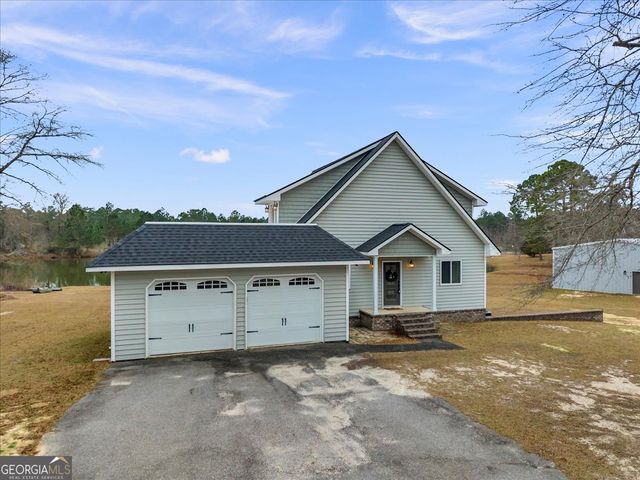 194 Lakeside Drive, Eastman, GA 31023