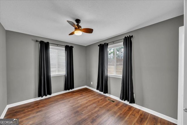 194 Lakeside Drive, Eastman, GA 31023