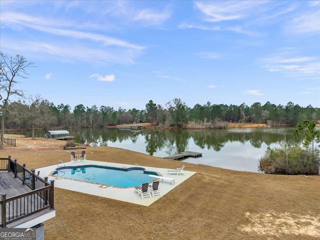 194 Lakeside Drive, Eastman, GA 31023