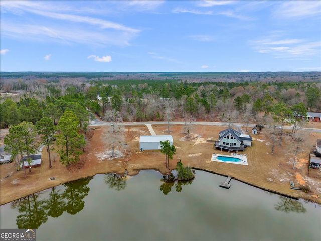194 Lakeside Drive, Eastman, GA 31023