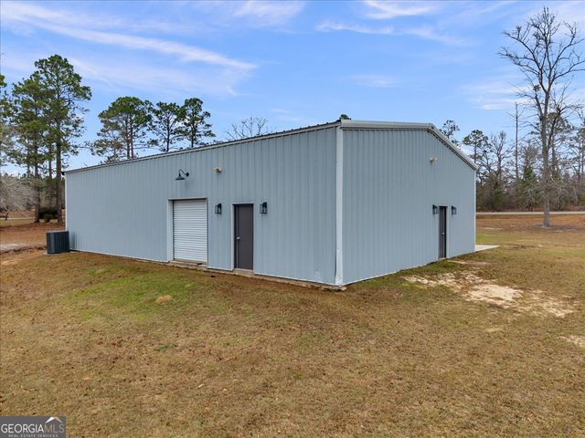 194 Lakeside Drive, Eastman, GA 31023