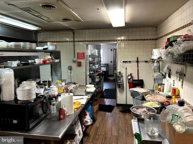 2422 W RHAWN ST, Philadelphia, PA 19152