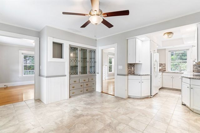 173 Brimbal Ave 1, Beverly, MA 01915