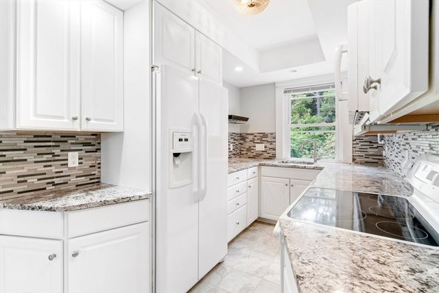 173 Brimbal Ave 1, Beverly, MA 01915