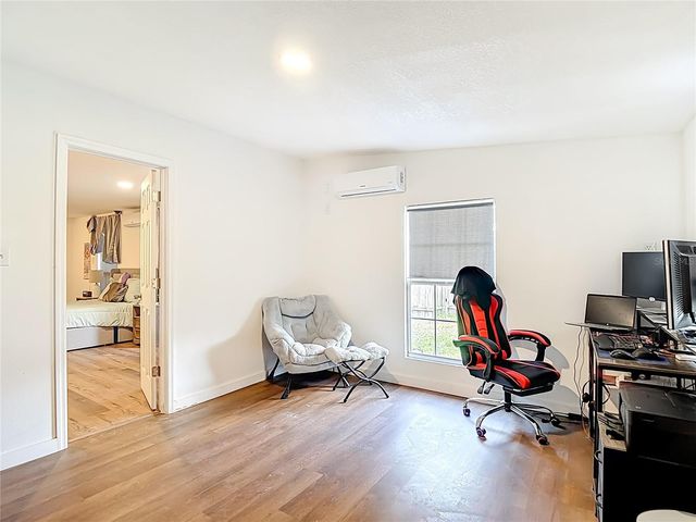 5110 GATEWAY DRIVE, Tampa, FL 33615