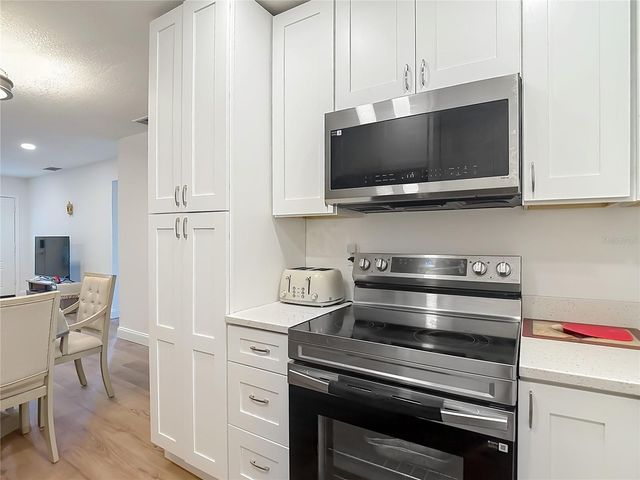 5110 GATEWAY DRIVE, Tampa, FL 33615