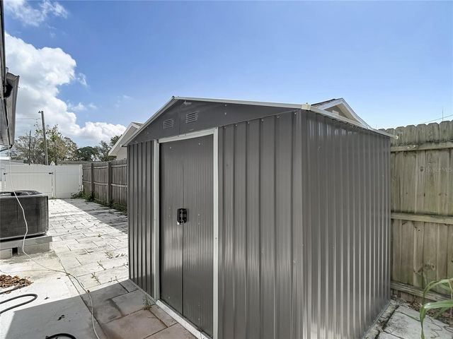 5110 GATEWAY DRIVE, Tampa, FL 33615