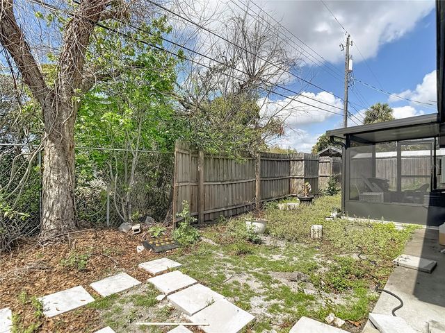 5110 GATEWAY DRIVE, Tampa, FL 33615