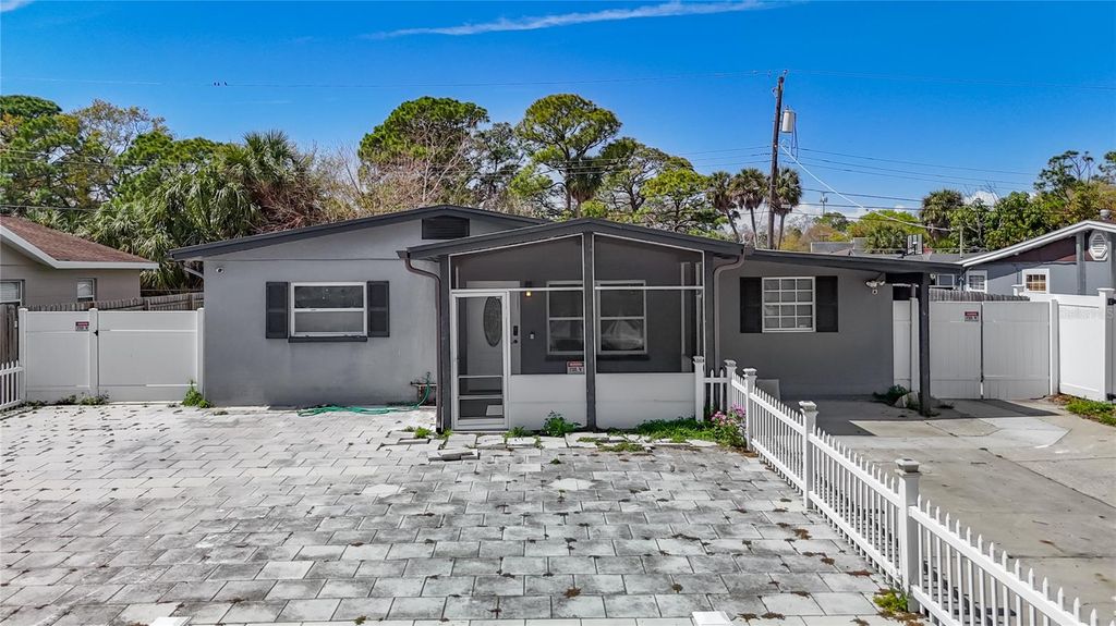 5110 GATEWAY DRIVE, Tampa, FL 33615