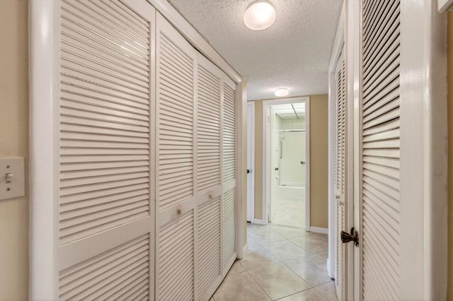 3951 NE 19th Road 1701, Pompano Beach, FL 33064