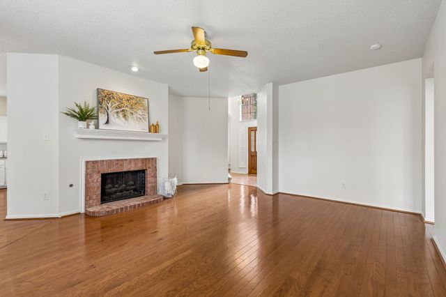 7513 Caribbean Drive, Rowlett, TX 75088